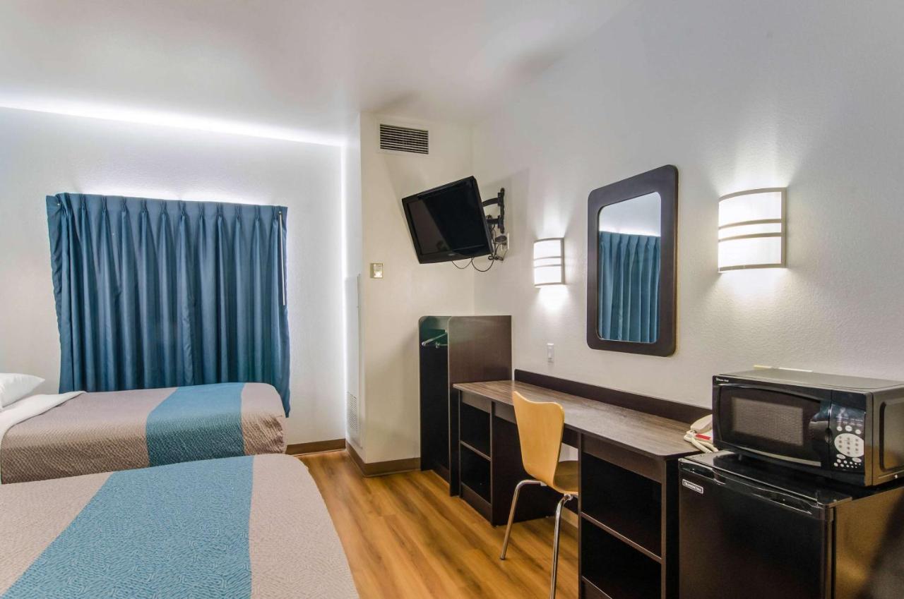Motel 6-Wheatland, Wy Екстер'єр фото