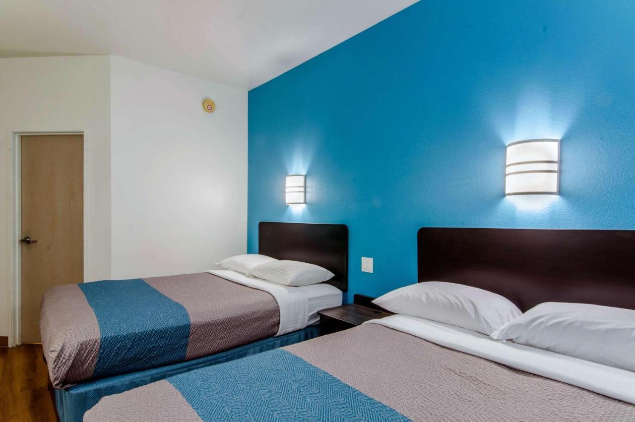 Motel 6-Wheatland, Wy Екстер'єр фото